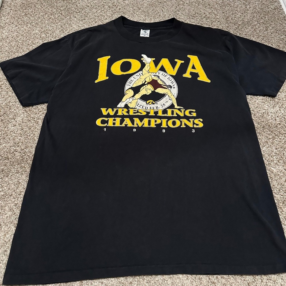 Vintage Galt Sand Mens Iowa Wrestling‎ Champions XL Black Preowned 1993 Tee